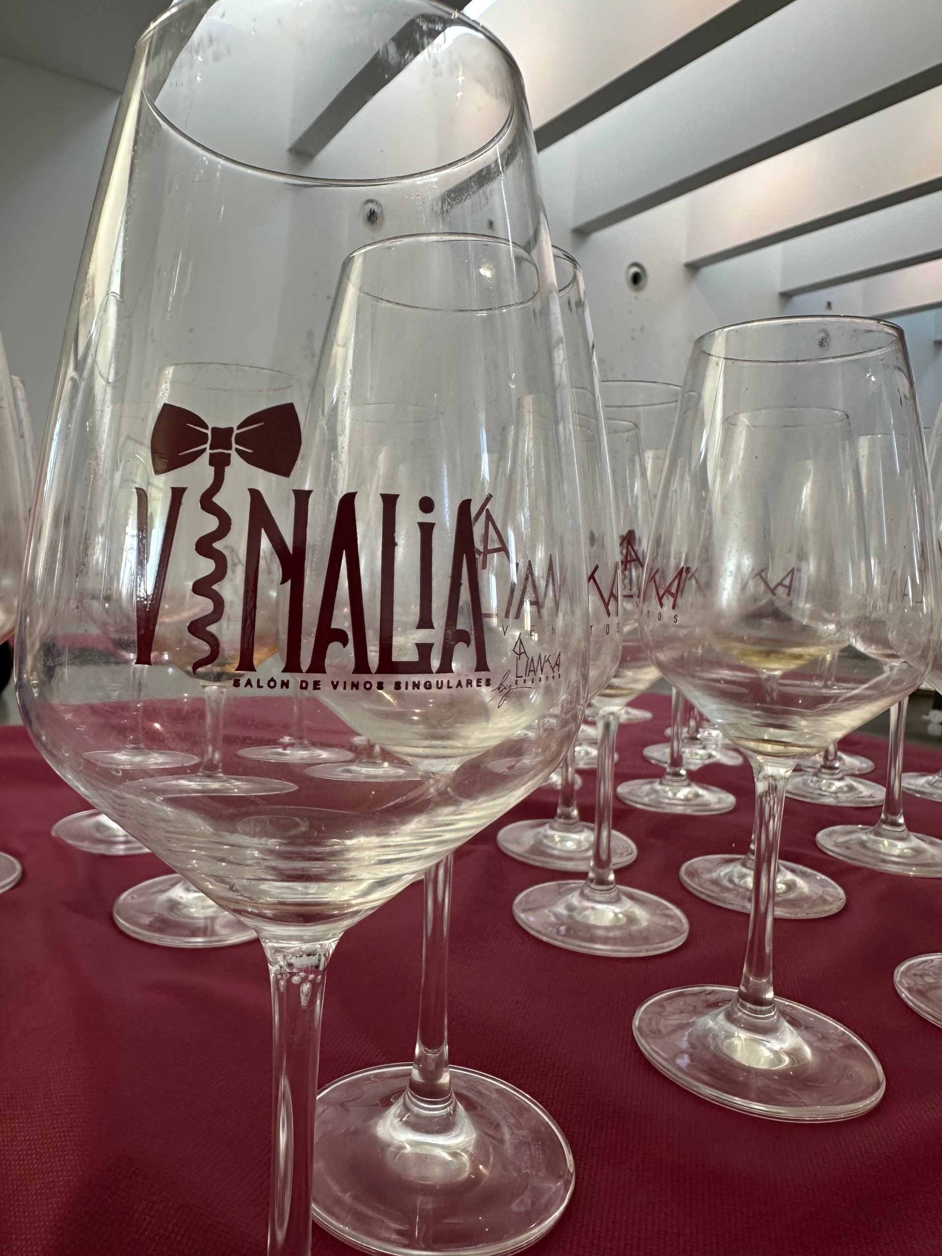 Vinalia-by-la-lianta